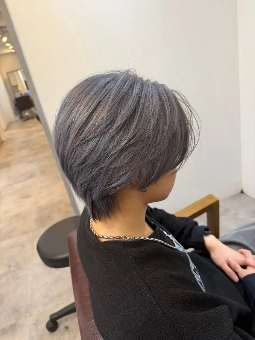 カラー メンズ メンズブリーチ ブリーチ 安藤 聖麻のヘアスタイル