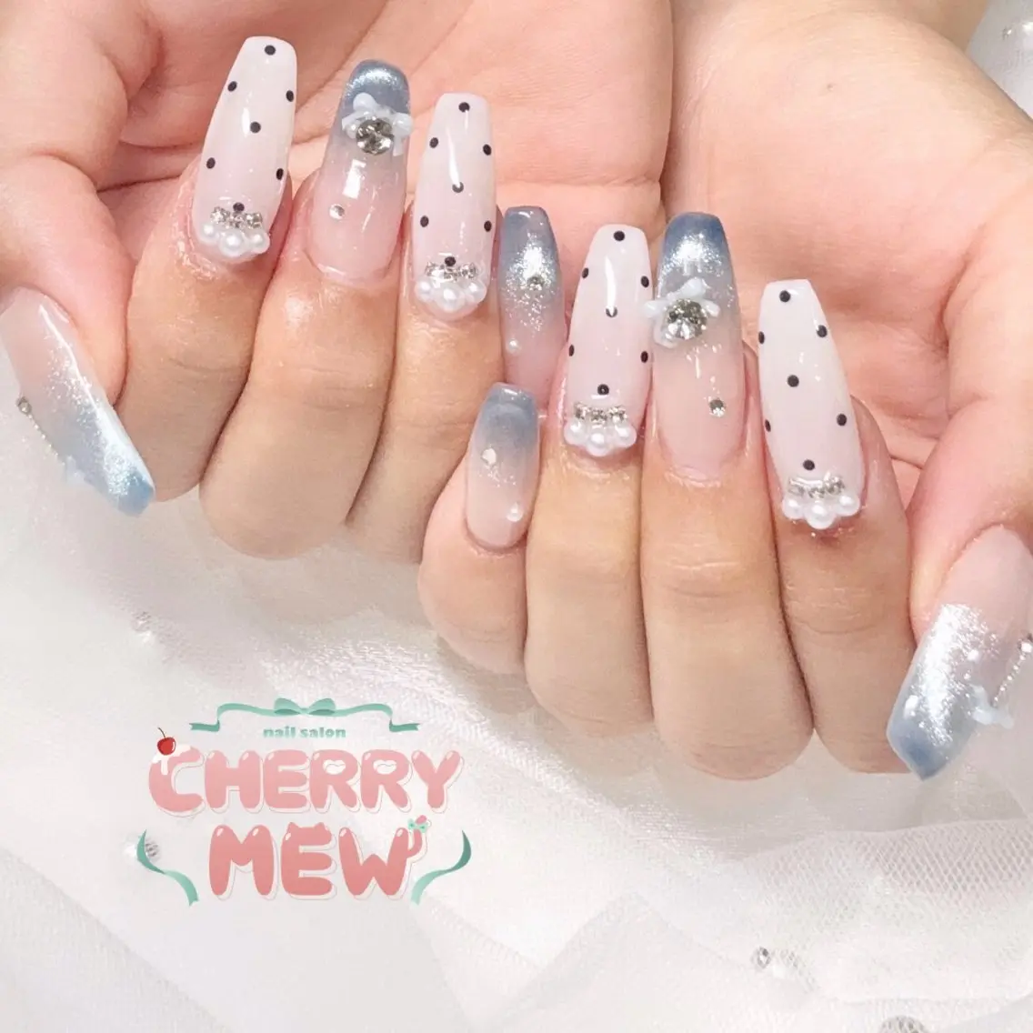 ネイル ハンドネイル あかり 🍒⋆꙳のネイルデザイン