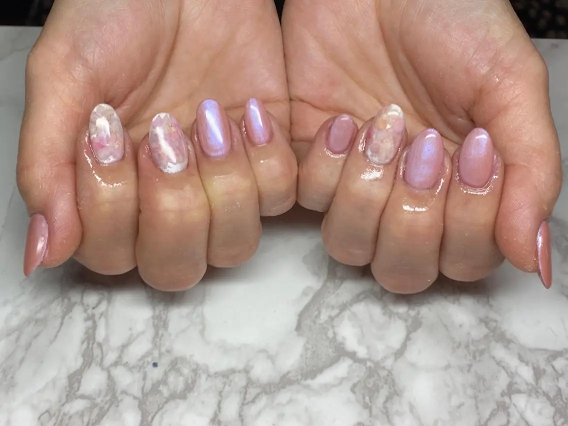 ミディアム ネイル Beauty Salon Lunaのエステ・リラクイメージ