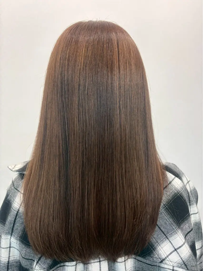 ロング 小島 臣恵のヘアスタイル