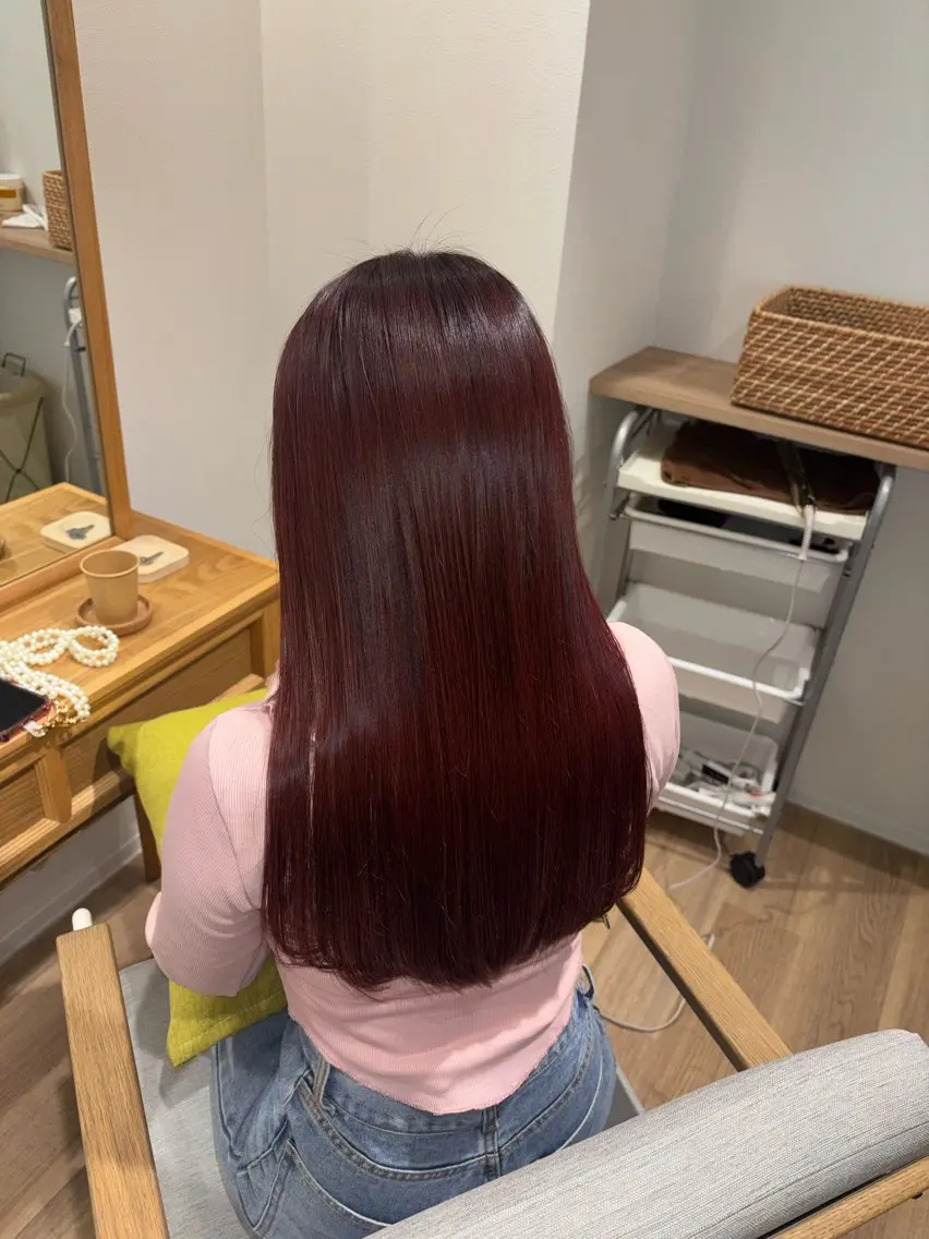 ロング カラー ピンクカラー ヘアカラー トリートメント ヘッドスパ RINNO🌷透明感 カラー/髪質改善のヘアスタイル