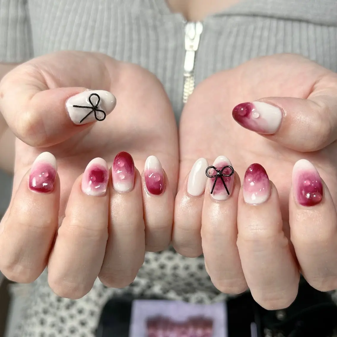 ネイル アートネイル フラワーネイル フットネイル フレンチネイル ジェルネイル ハンドネイル UM Nail Salonのネイルデザイン