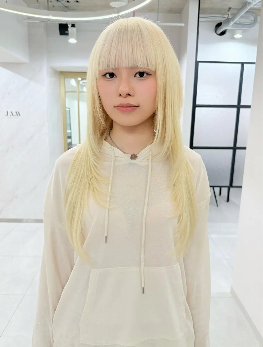 ロング エクステ ハッシュカット レイヤーカット カット ヘアカラー エクステ TAIRA横浜ウルフ 🐺デザインカラーのヘアスタイル