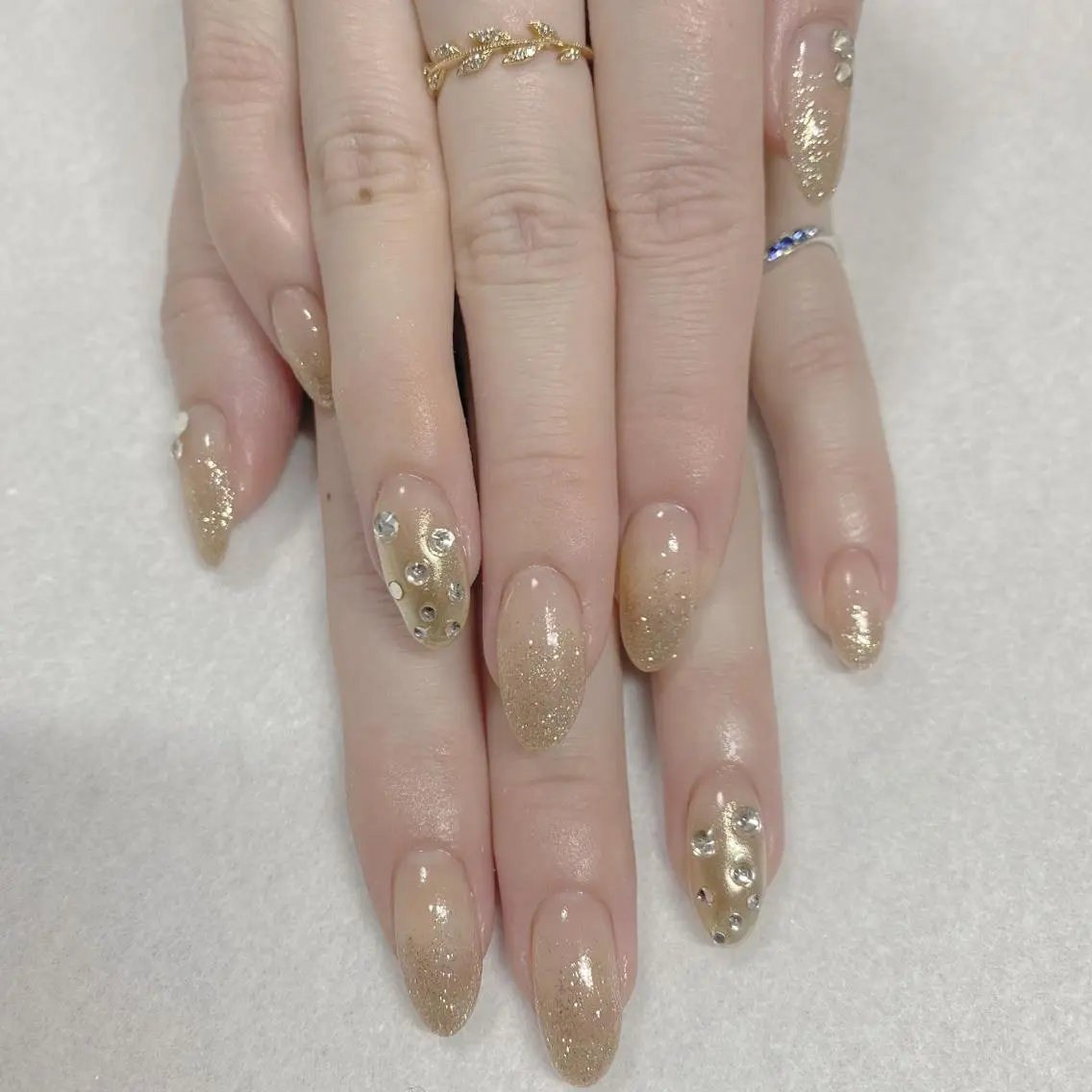 ネイル クリアネイル グラデーション ラメ(グリッター) ラメグラデーション ミラーネイル ハンドネイル nail salon Bayのネイルデザイン