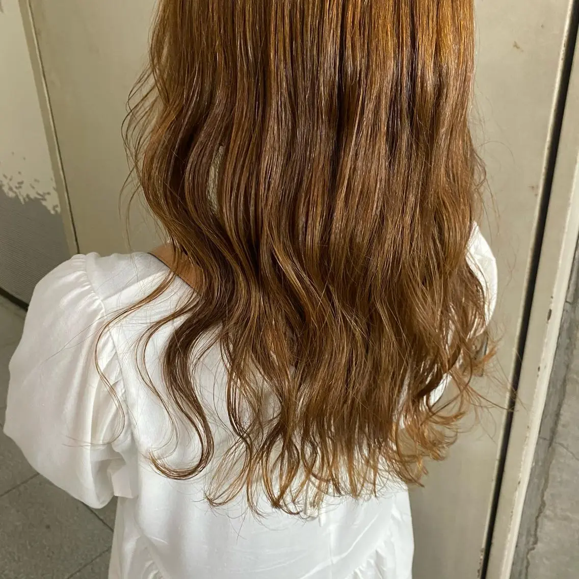 セミロング カラー ブリーチ ブラウンカラー 清村 和音のヘアスタイル