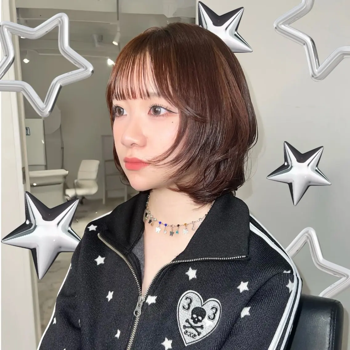 ショート カラー ブラウンカラー ボブ 伸ばしかけ 小顔カット 🌎カット＆Wカラー 🌎KANAMIのヘアスタイル