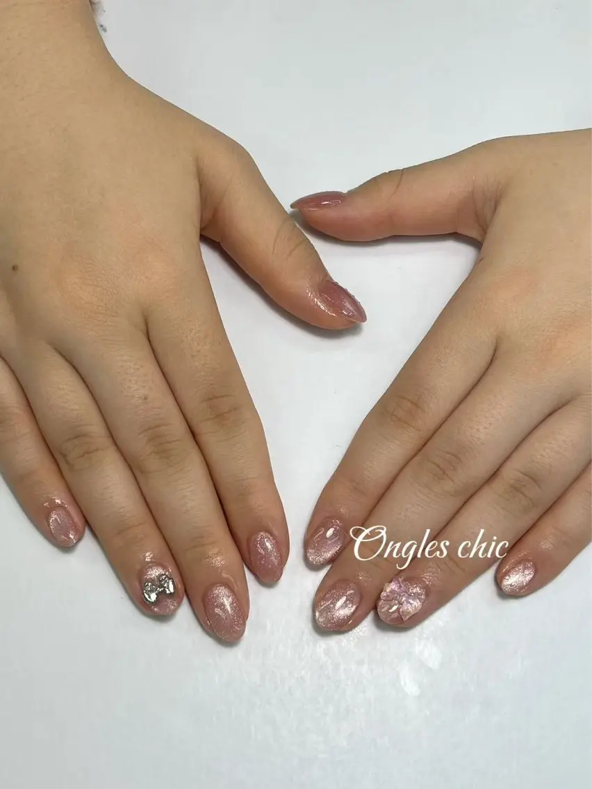 ネイル ハンドネイル ongles chicのネイルデザイン