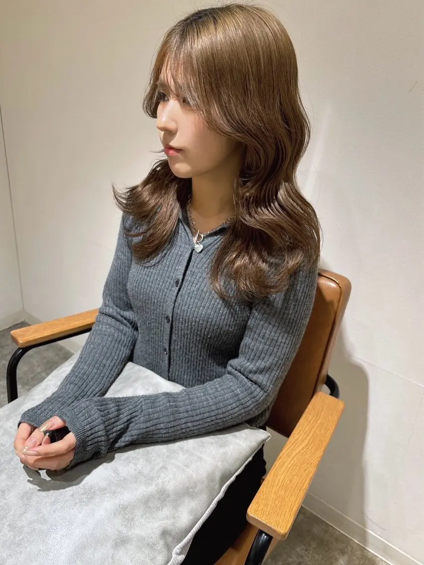 ロング カラー 顔周りカット 髪質改善 レイヤーカット 髪質改善特化型美容師 🫧岡本璃来🫧のヘアスタイル