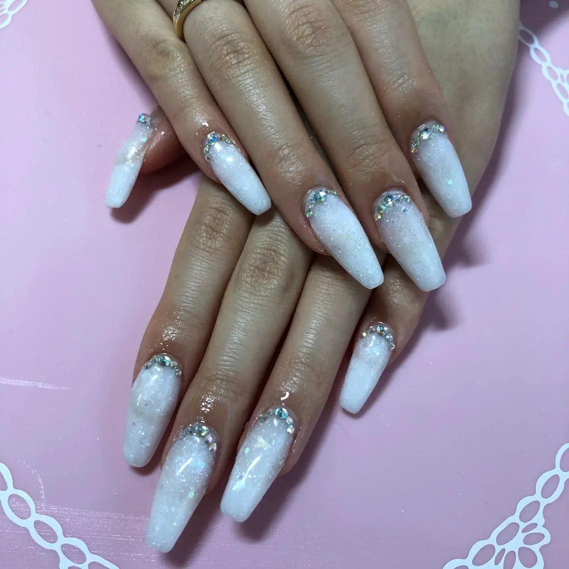 セミロング ネイル ハンドネイル 《LB》ラブリエ Nail&eyeのマツエク・マツパデザイン
