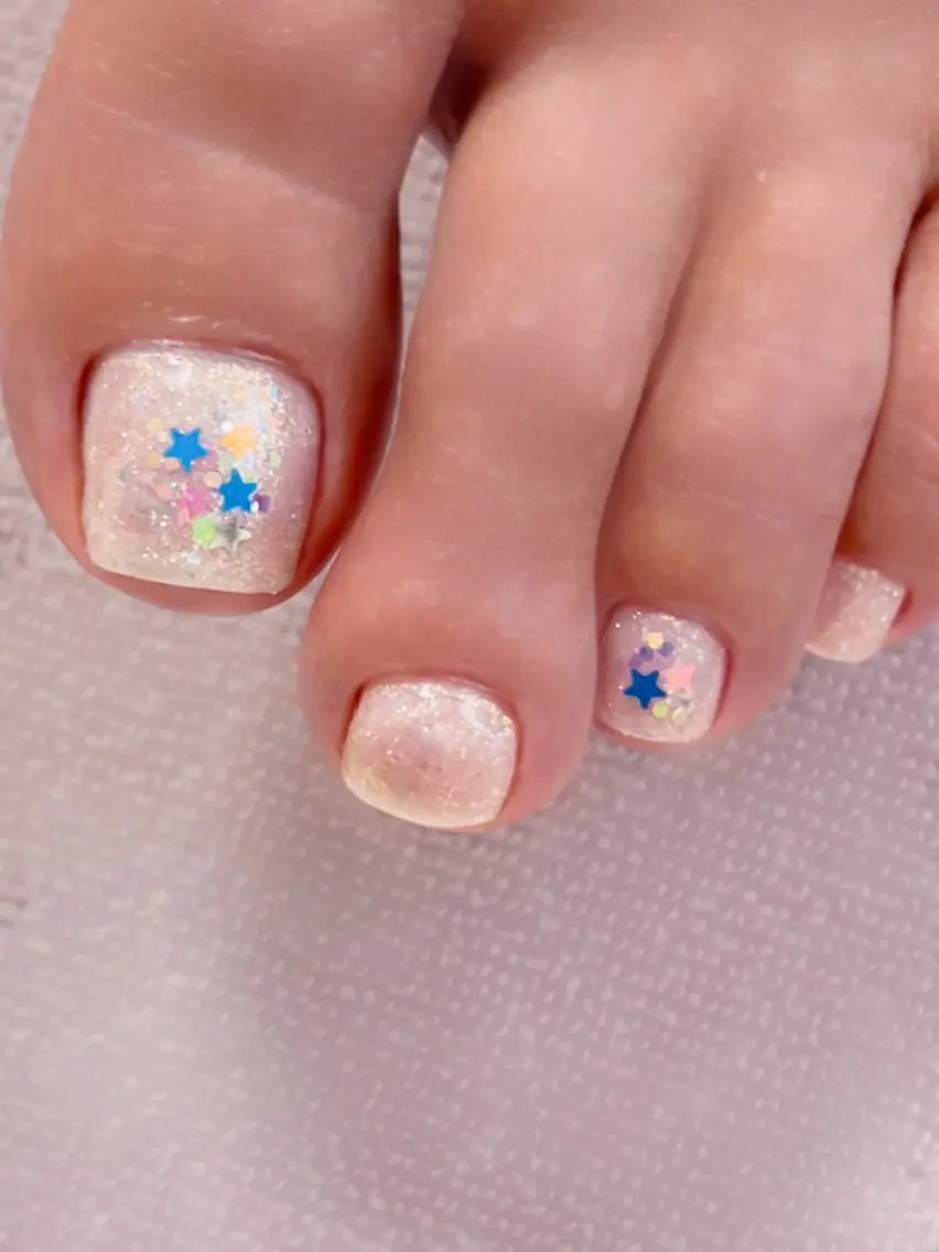 ネイル フットネイル Lilly nail オーナーMikuのネイルデザイン
