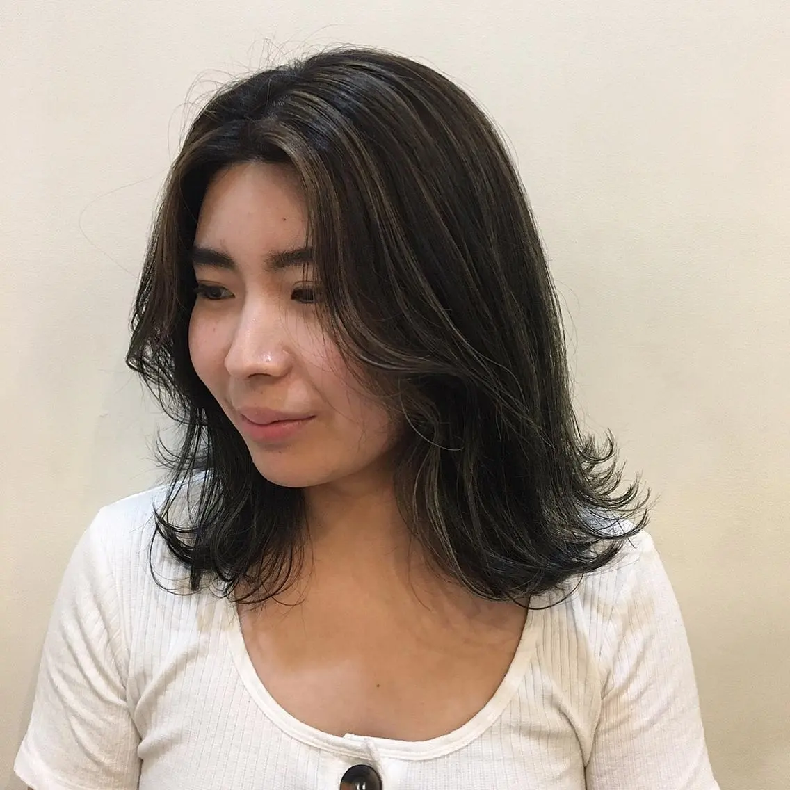 ミディアム 狩野 羅夢のヘアスタイル