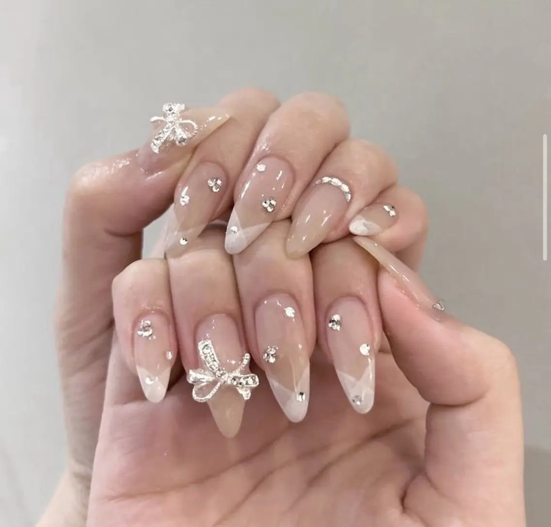 ネイル チークネイル フットネイル フレンチネイル グラデーション 韓国ネイル Ribbonnail salonのネイルデザイン