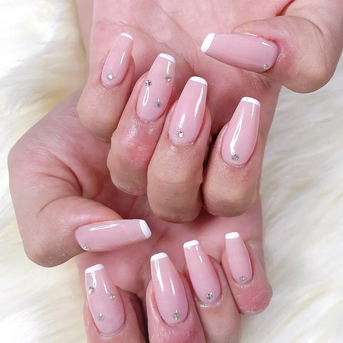 ネイル フレンチネイル オフィスネイル cherish nailのネイルデザイン