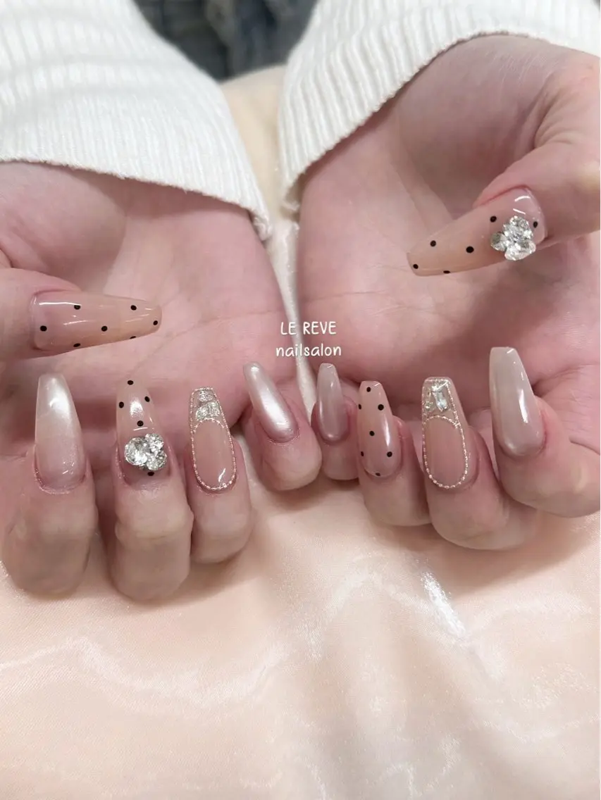 ネイル ハンドネイル LE REVE nailsalonのネイルデザイン