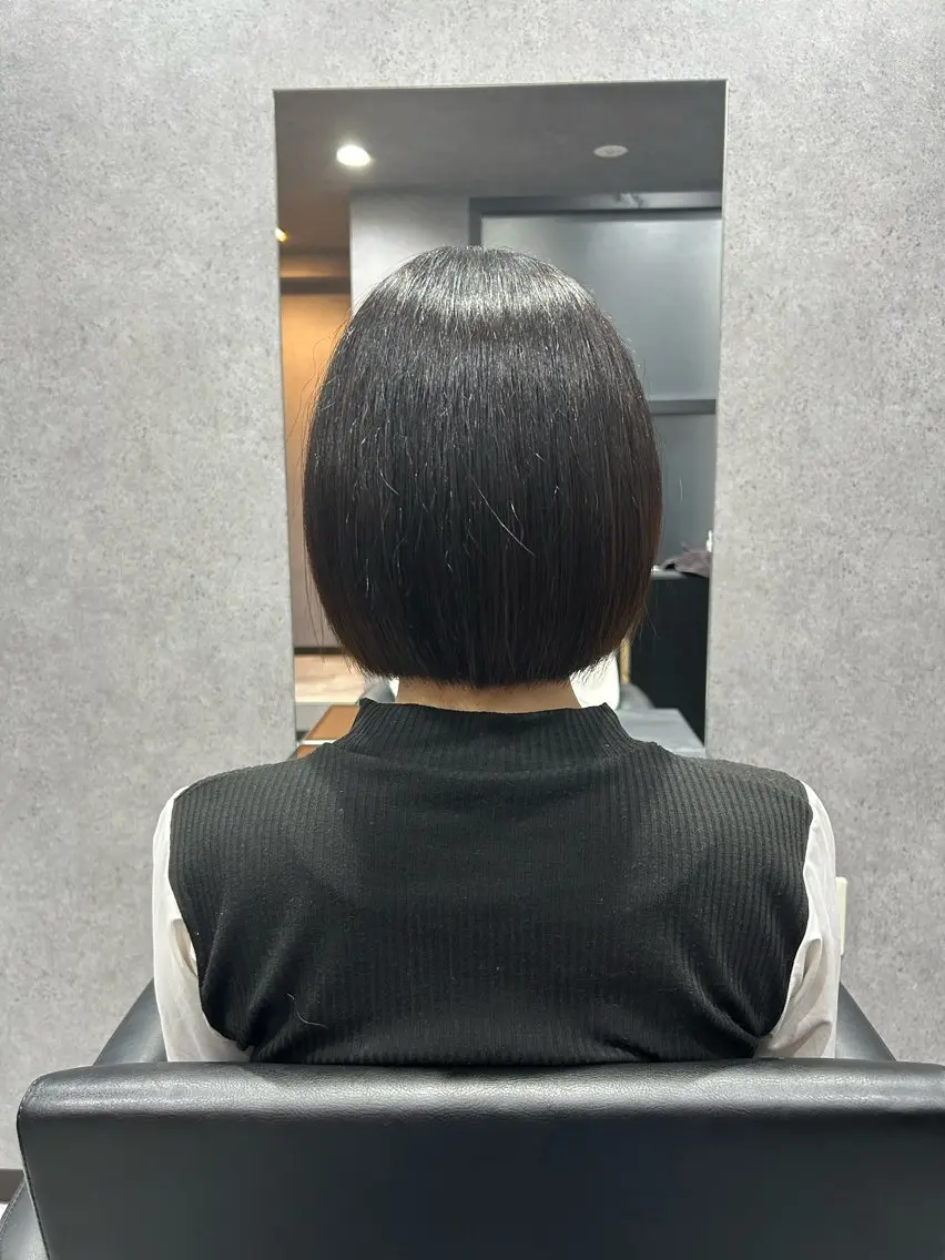 ショート ボブ レイヤーカット ローレイヤー 佐野 彩音のヘアスタイル