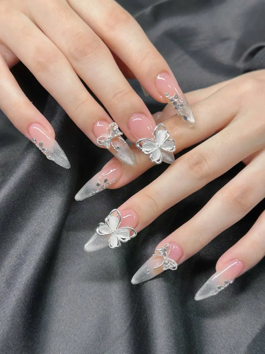 ネイル アートネイル フレンチネイル ジェルネイル 韓国ネイル マグネットネイル HAPPI NAIL 大国町のネイルデザイン