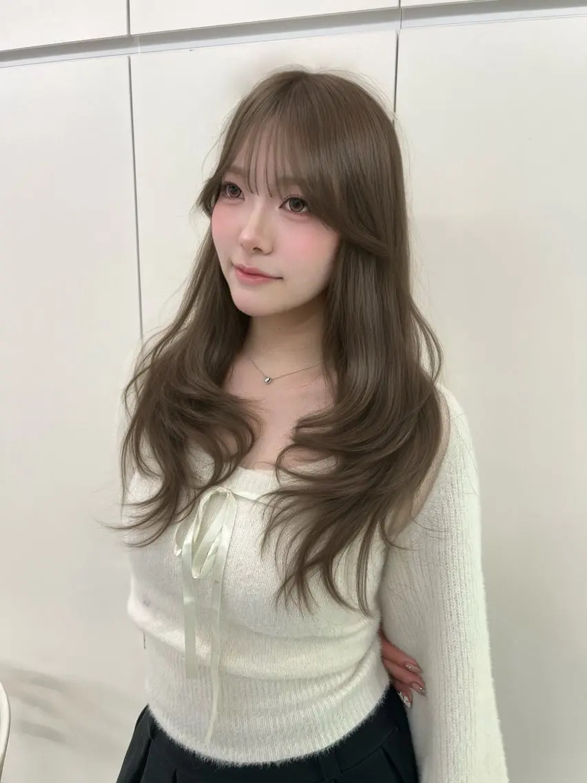 ロング カラー ヘアカラー ヘアセット 上品モテヘア🩶 karen🩶のヘアスタイル