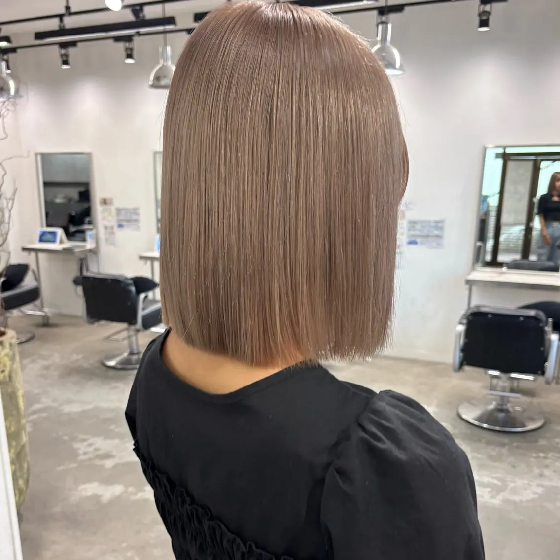 ミディアム カラー カット ヘアカラー トリートメント 髪質改善ストレート /暖色カラー🎀🪞のヘアスタイル