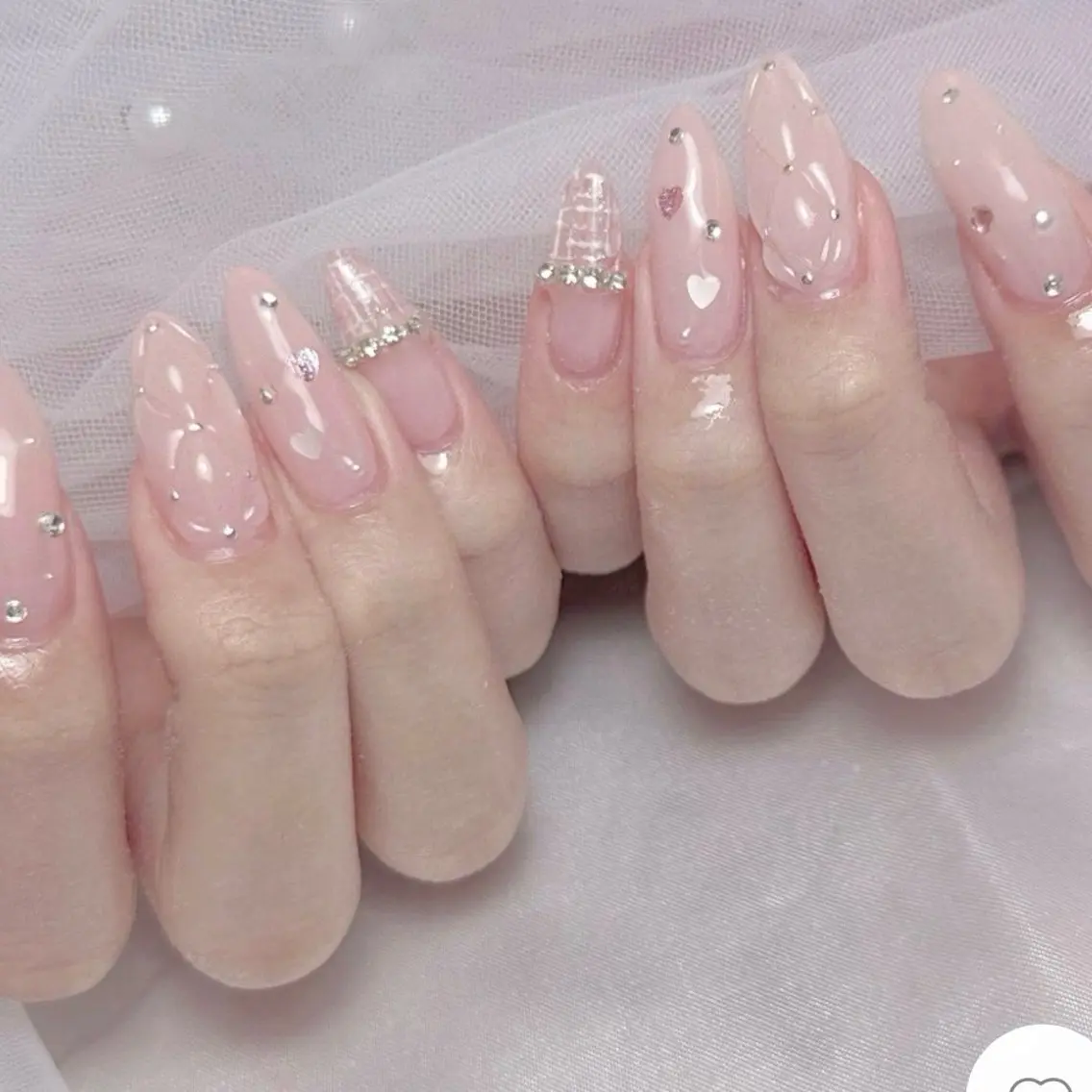 ネイル chiyono 🎀のネイルデザイン
