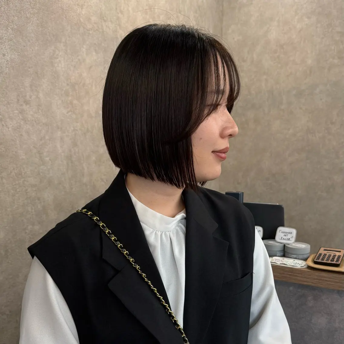 ミディアム カット ヘアカラー 丸みショート🧸 積田 佳奈のヘアスタイル