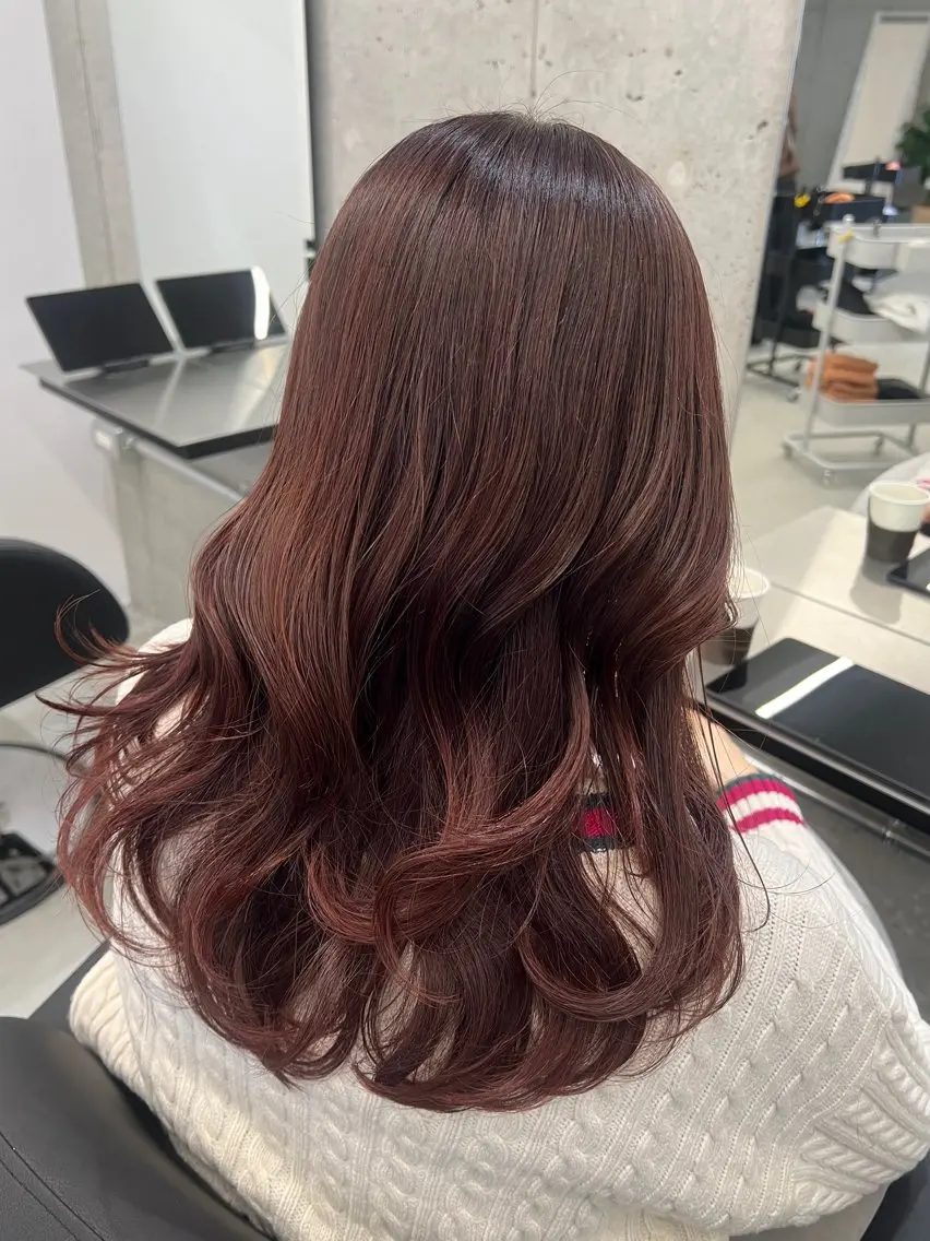 セミロング カラー 透明感カラー ダブルカラー くせ毛 髪質改善 縮毛矯正 頓所 大昂のヘアスタイル