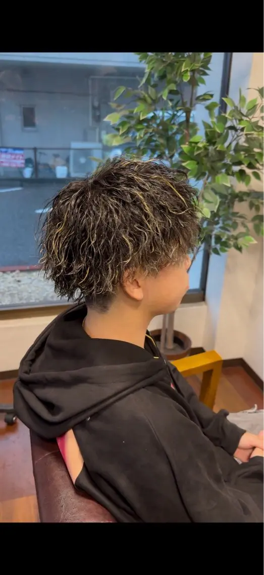 🗣️平日のみメンズ限定🗣️カット+ハイライト+パーマ+cota4 Stepトリートメント+ヘッドスパの写真