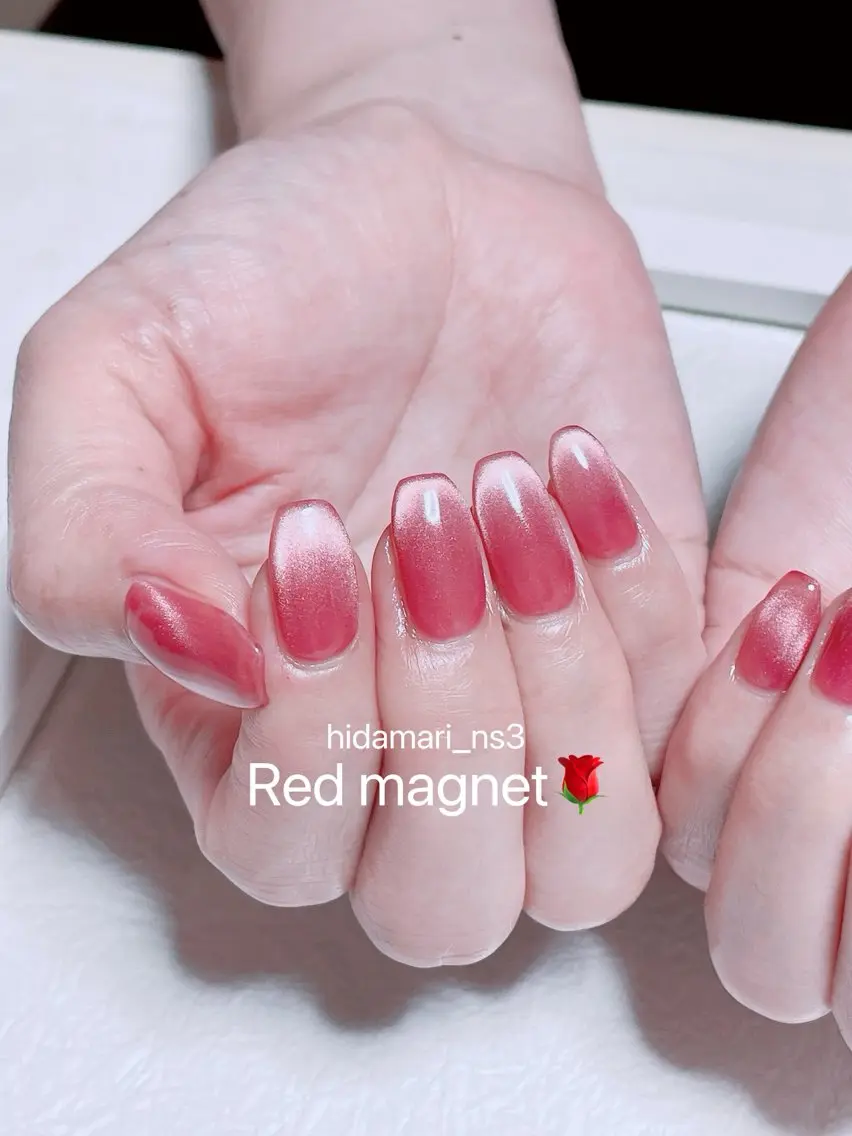 ネイル フレンチネイル マグネットネイル 赤色 ハンドネイル NailSalon ひだまりのネイルデザイン