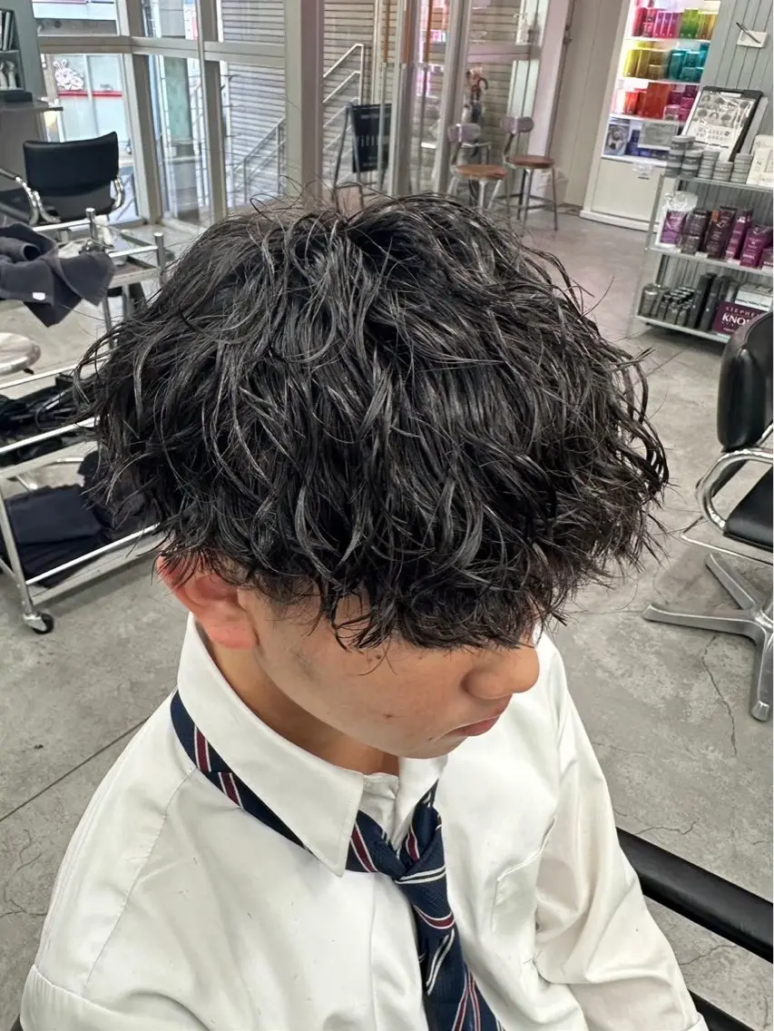 【⚡️5月限定⚡️】メンズカット➕無造作パーマ #王道#初めての方におすすめ#アイロン風#トレンド#メンズパーマの写真