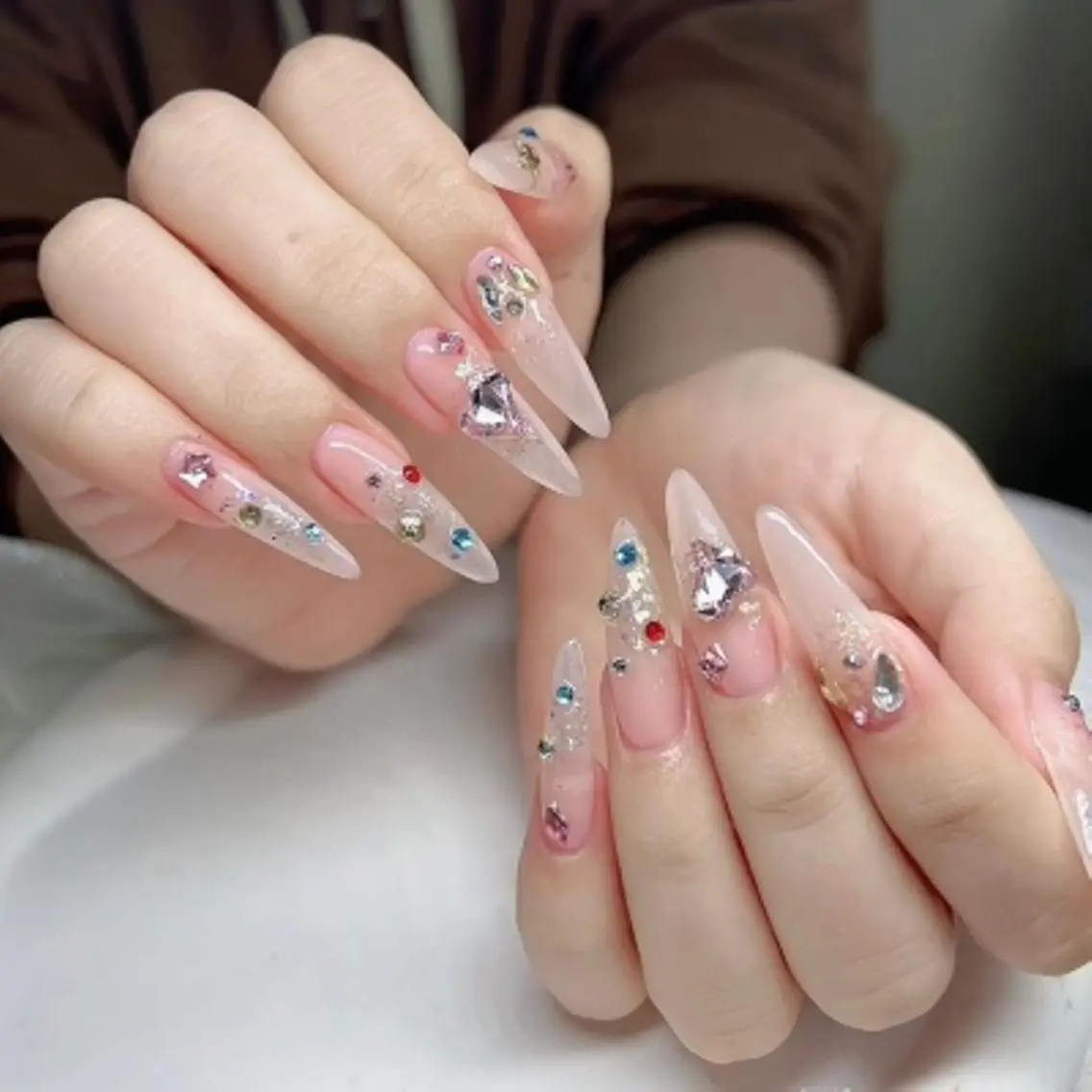 ネイル 長さ出し 韓国ネイル ロングネイル 持ち込み シンプルネイル ハンドネイル あい 小森のネイルデザイン