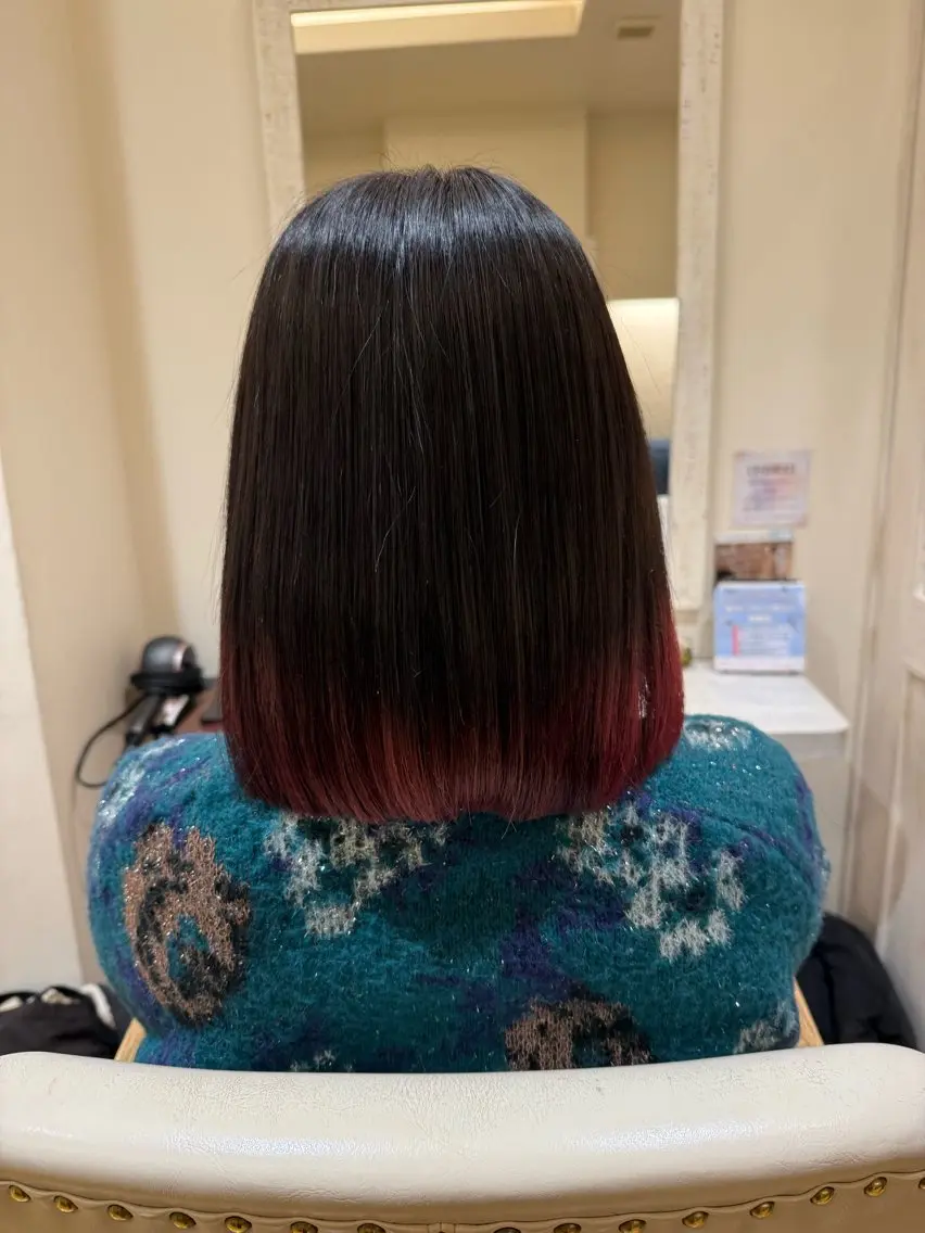 ミディアム カラー ブリーチ デザインカラー レッドカラー ヘアカラー 艶髪 /レイヤー /川崎/Sayaのヘアスタイル