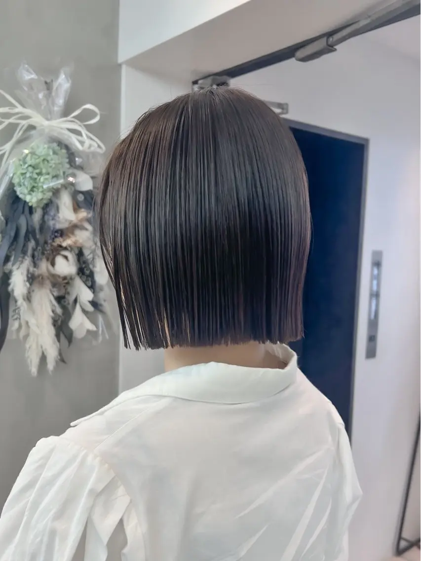 ショート カット ヘアカラー トリートメント ボブ/縮毛矯正 髪質改善/もえるのヘアスタイル