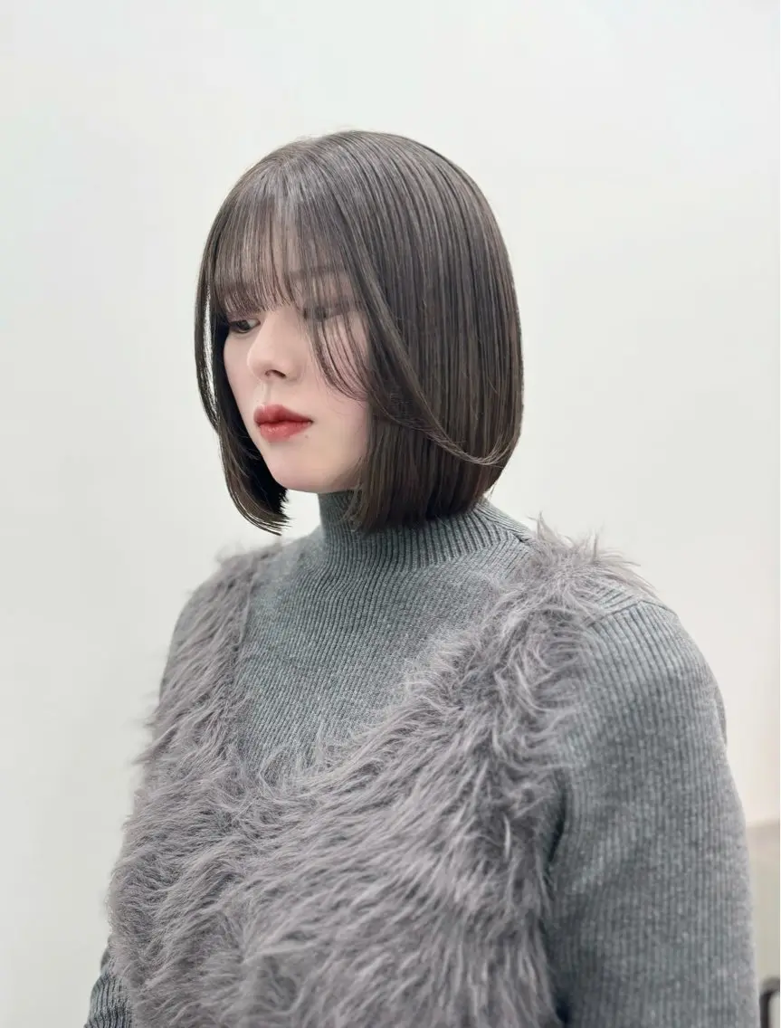 ショート カラー ヘアアレンジ カット ヘアカラー トリートメント ヘッドスパ ヘアセット 縮毛矯正🤍 ボブ/ HIKARIのヘアスタイル