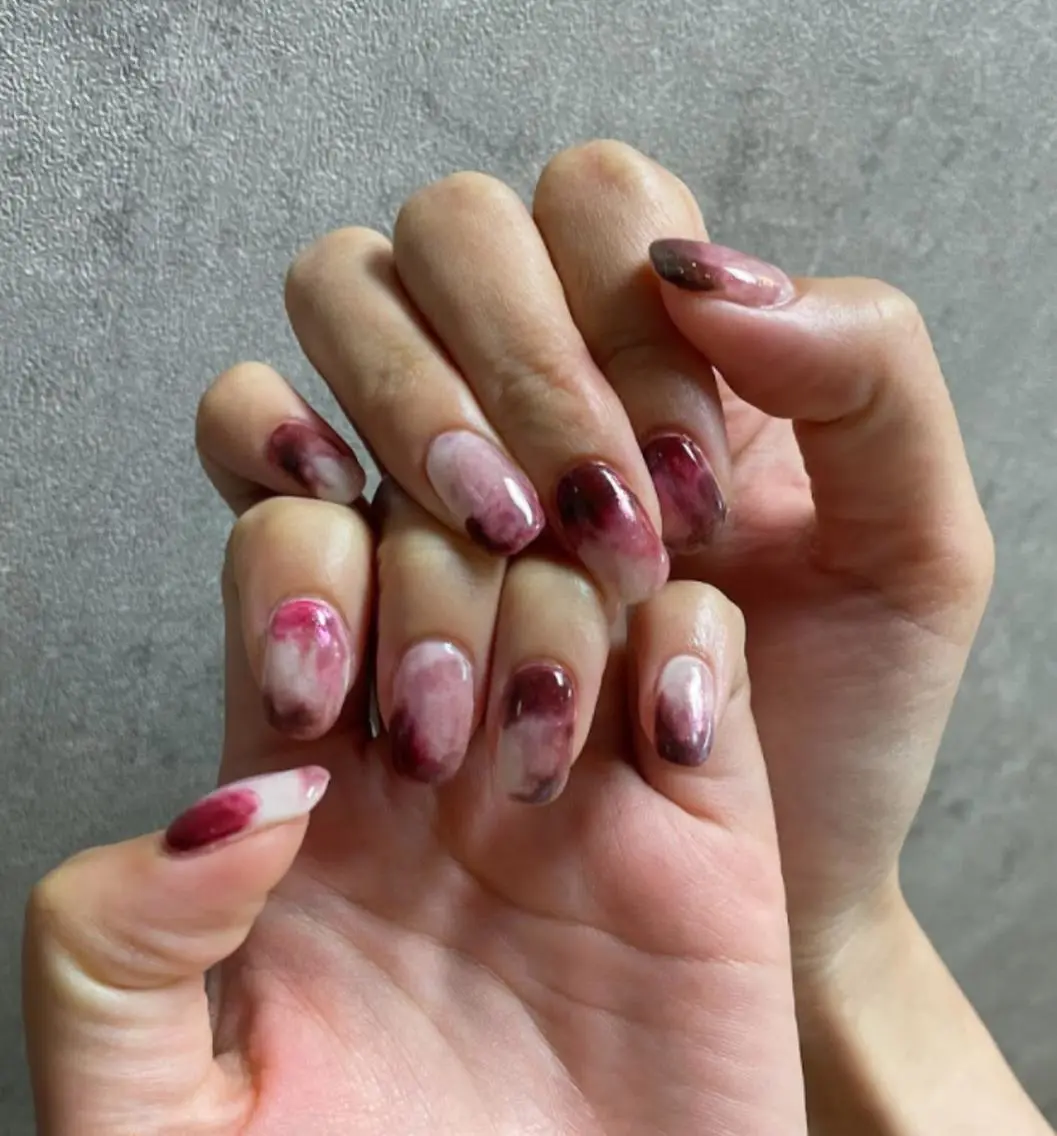 ネイル アニマル柄 アートネイル べっ甲ネイル フレンチネイル ジェルネイル nailstudio eviz新宿店のネイルデザイン
