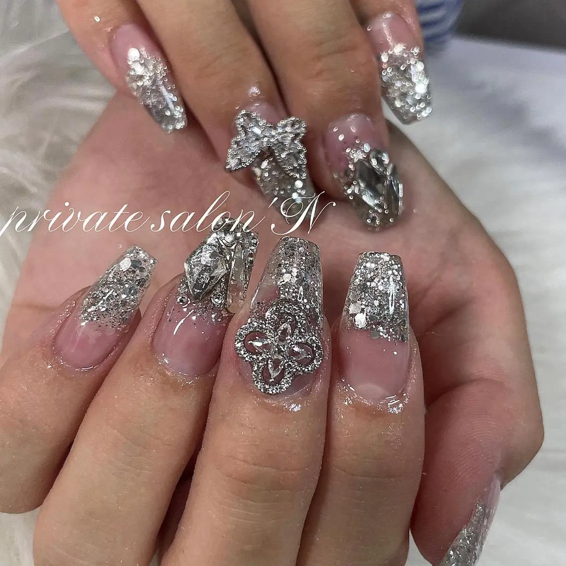 ネイル グラデーション ラメ(グリッター) ラメグラデーション スカルプネイル BINERVA nail salonのネイルデザイン