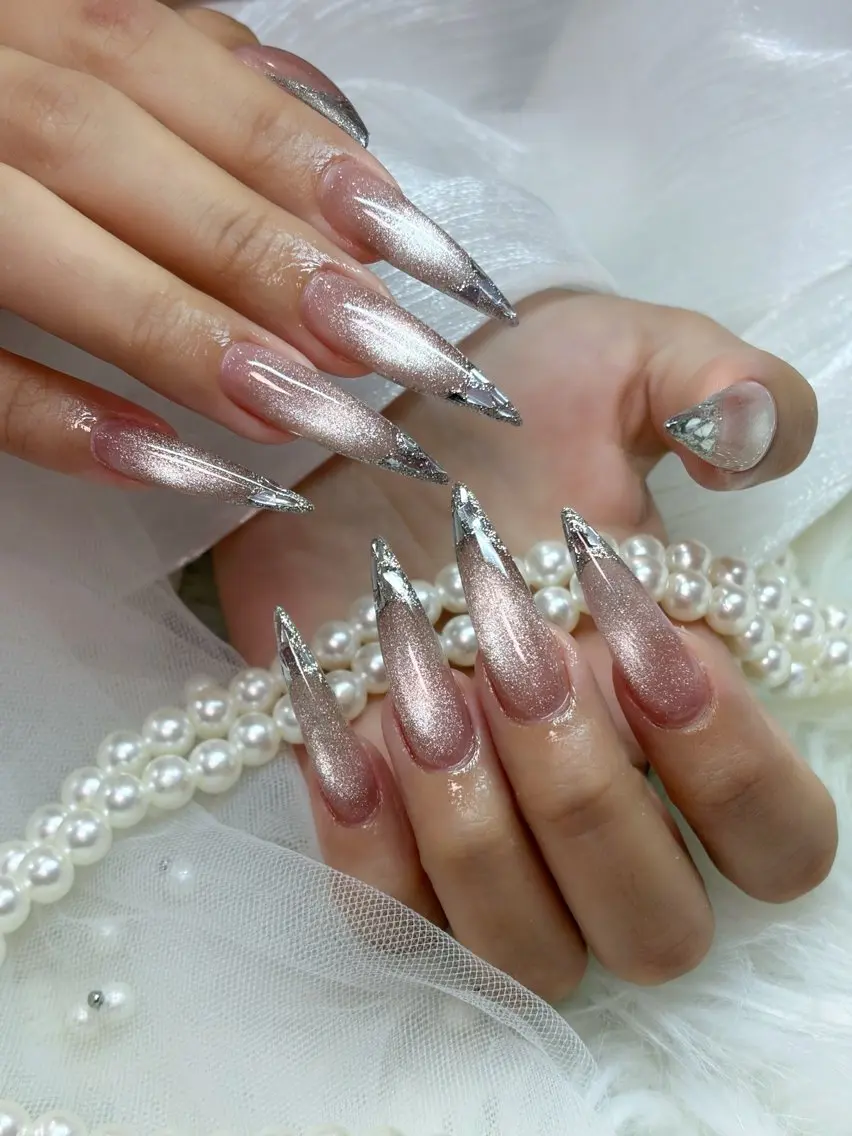 ネイル icy eyeますみのマツエク・マツパデザイン