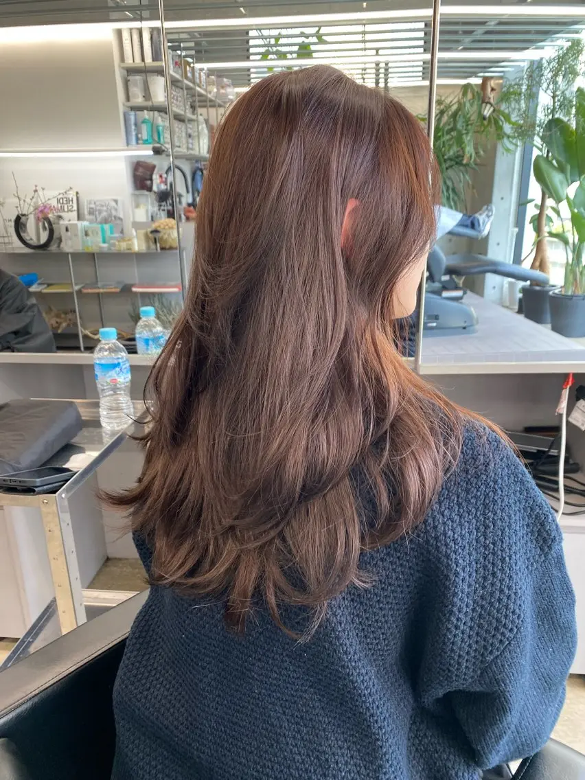 ロング カラー カット ヘアカラー トリートメント Saki/レイヤー/ 韓国/透明感カラーのヘアスタイル