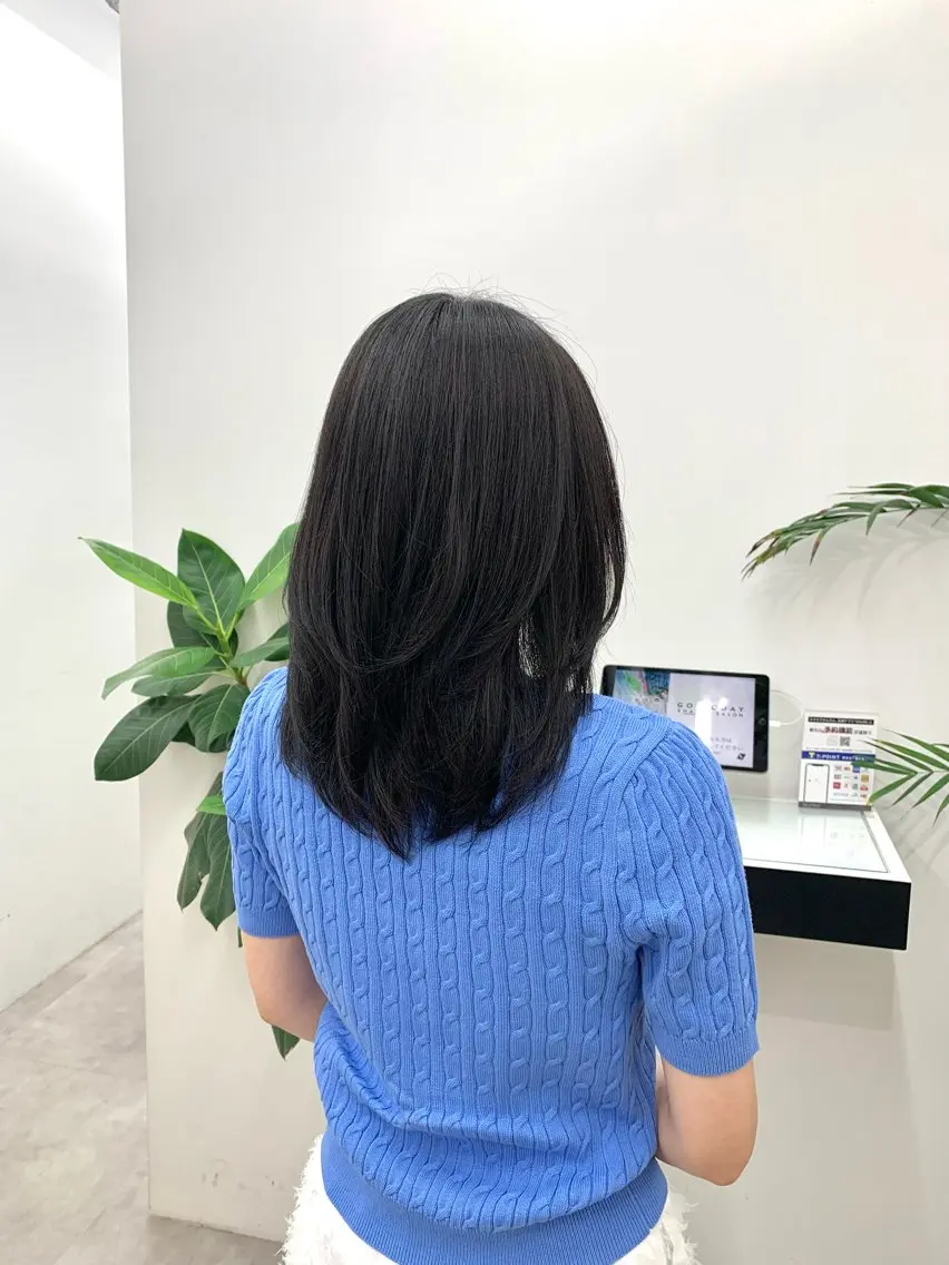 ミディアム カラー 黒髪 レイヤーカット カット ヘアカラー ヘッドスパ 本格ヘッドスパ🌿 ×ヘア 佐藤のヘアスタイル
