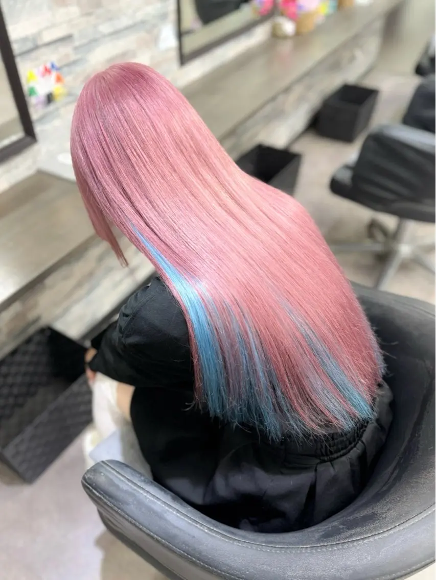 ロング カラー ダブルカラー エクステ カット ヘアカラー トリートメント エクステ ハイトーンエクステ 🎩カズキ🎩のヘアスタイル