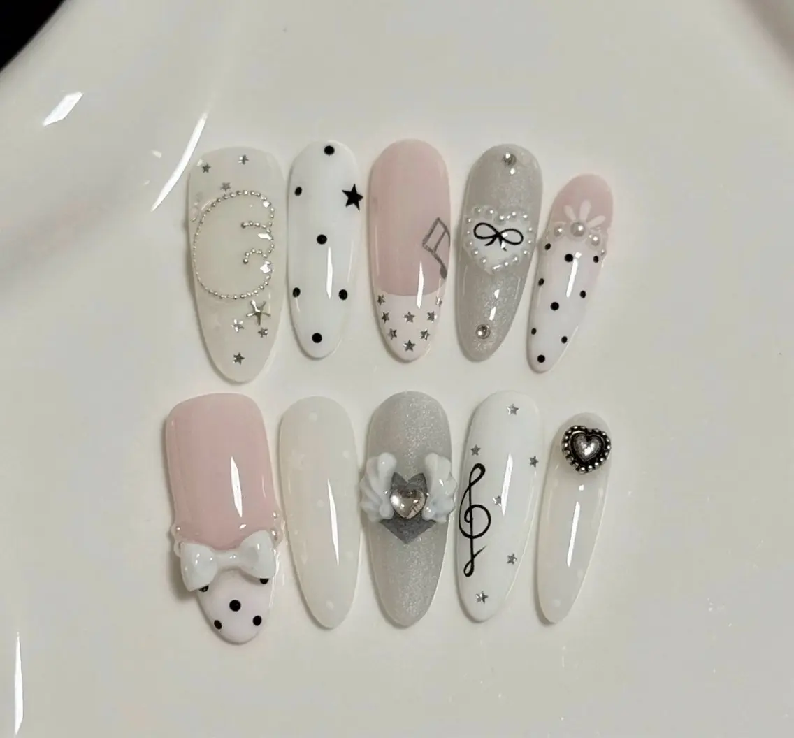 ネイル ハンドネイル WO MIAO💎のネイルデザイン
