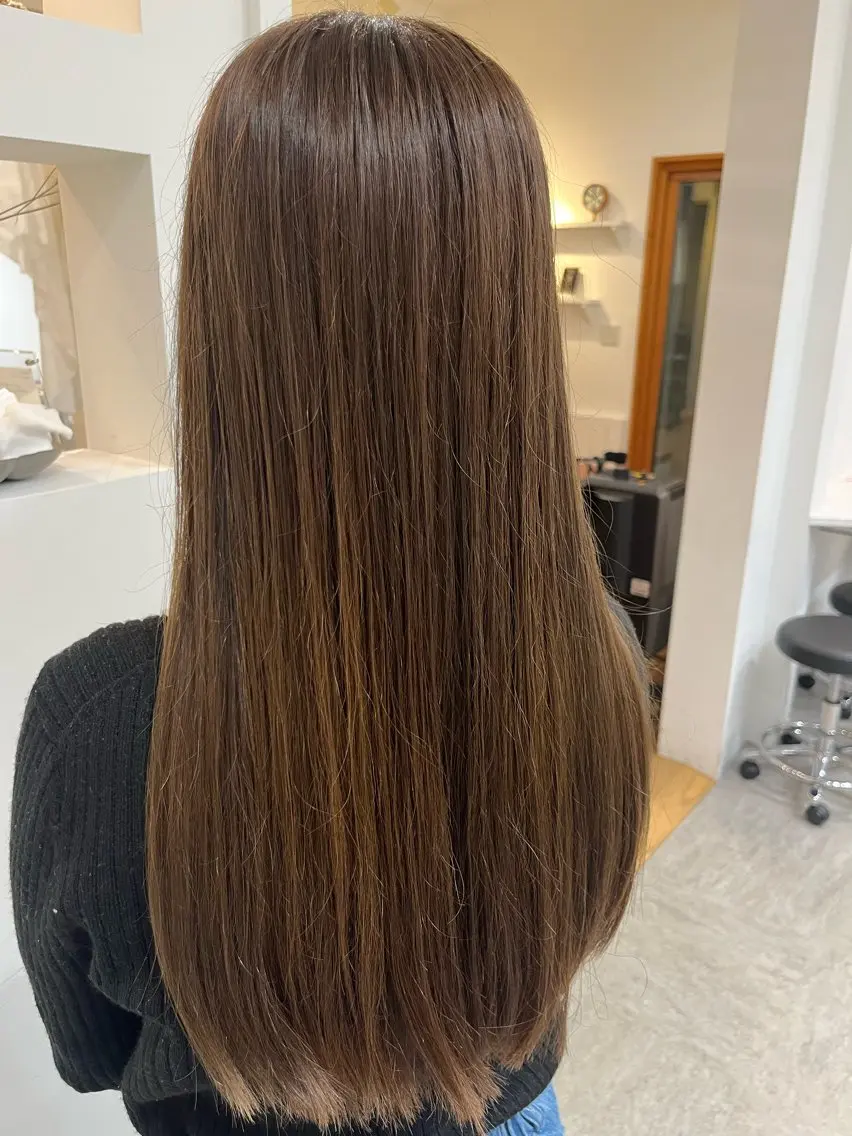 ロング カラー ベージュカラー ブリーチ 透明感カラー オリーブベージュ トリートメント カット ヘアカラー トリートメント 無料カットモデル‪✨ ✂️Nanami🌷のヘアスタイル