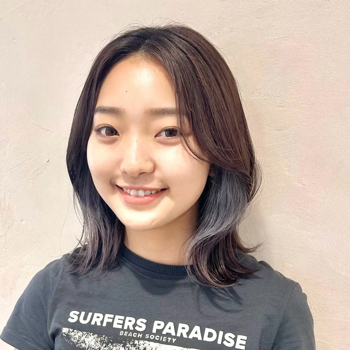 カラー 横山ダブルカラー ハイライト透明感カラのヘアスタイル