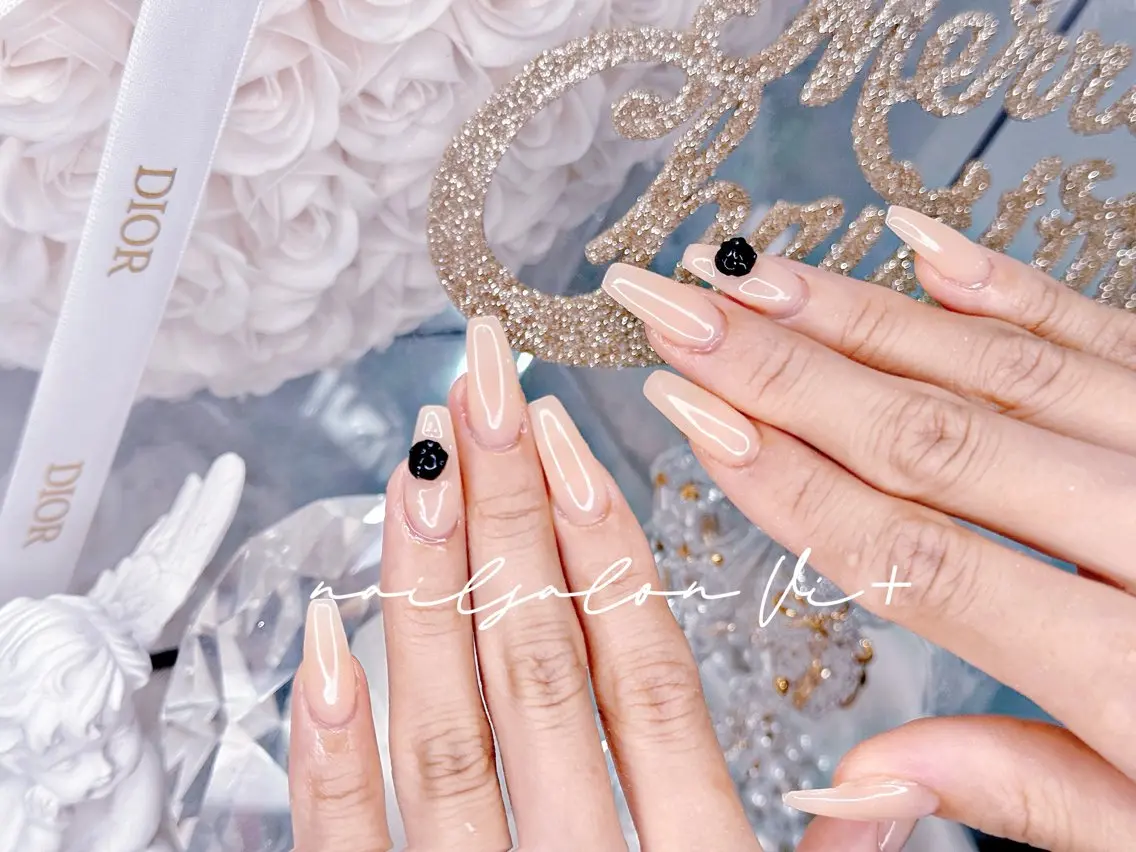 ネイル ハンドネイル ✨Nailsalon Vi+✨のネイルデザイン