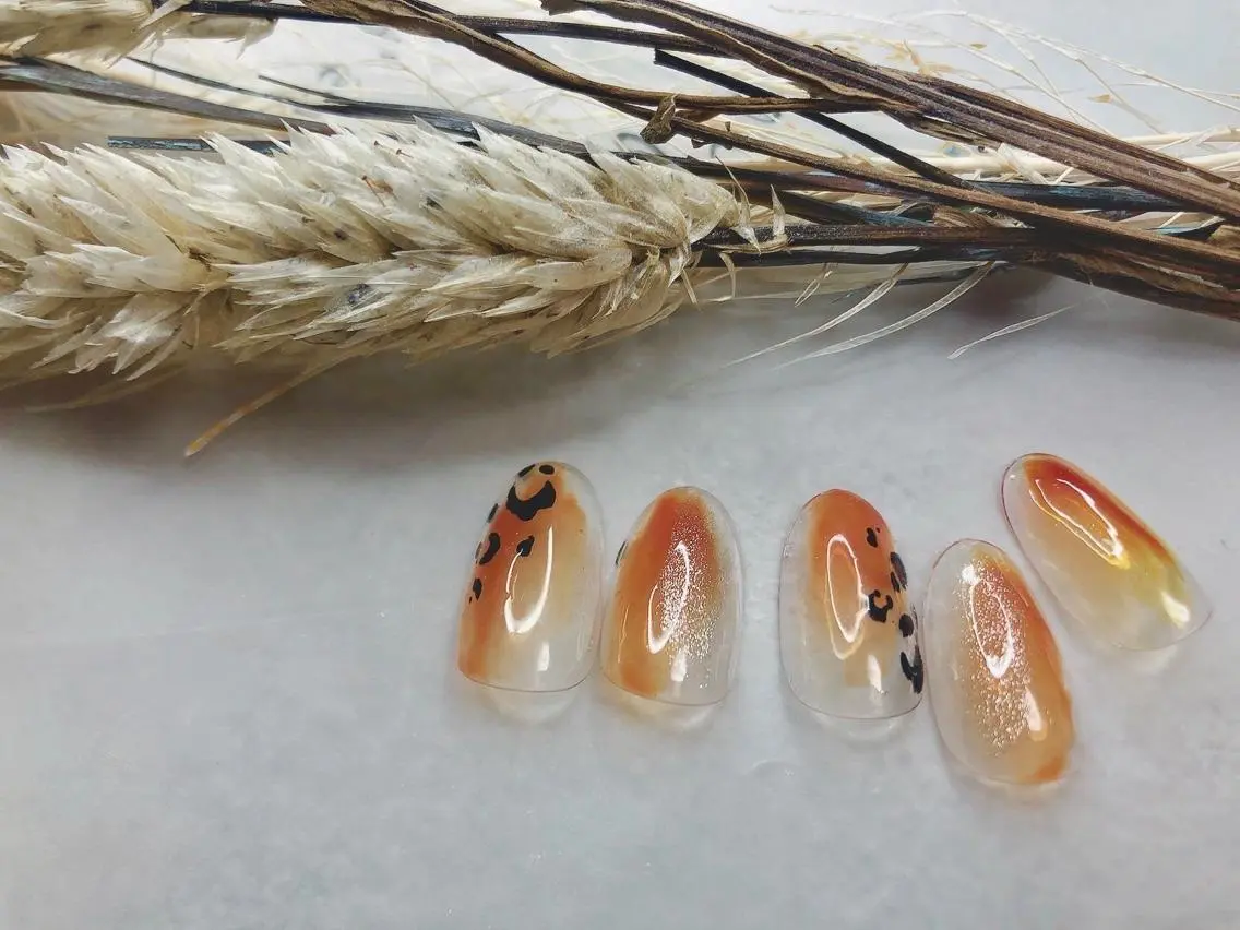 ネイル ハンドネイル mogunail &blowのネイルデザイン