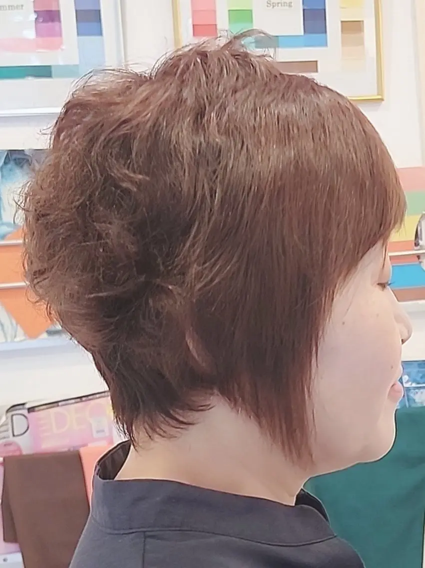 ミディアム カラー くせ毛 hairmake Juinのヘアスタイル