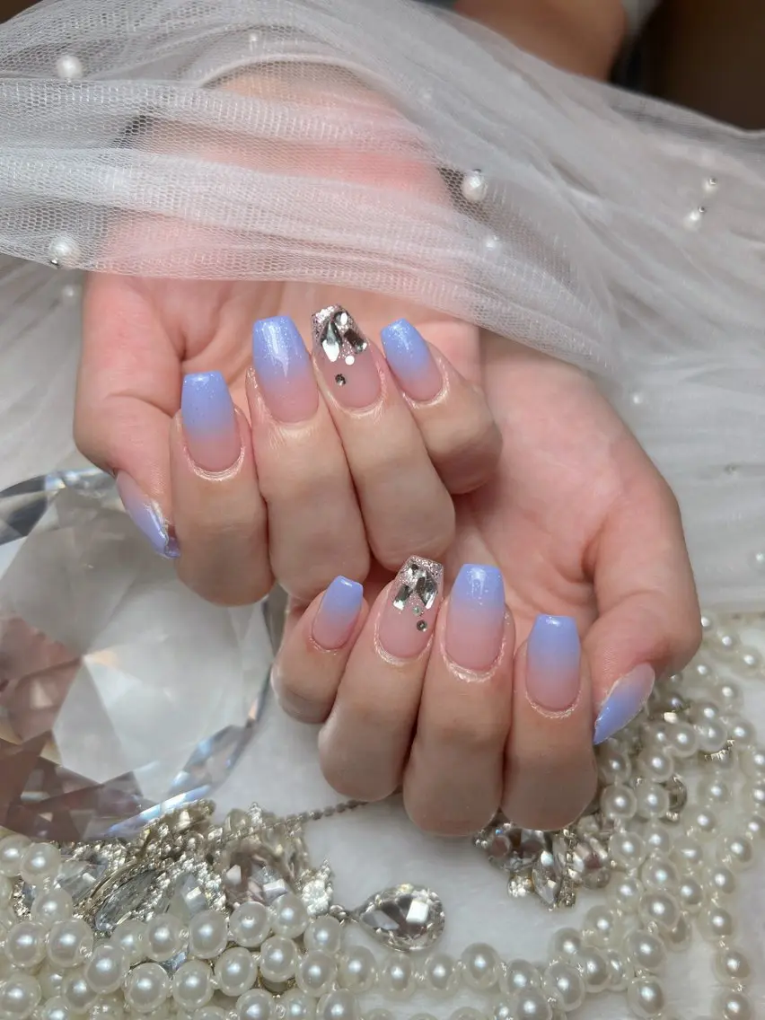 ネイル アートネイル オーロラネイル チークネイル 長さ出し フットネイル Miya _nailのネイルデザイン