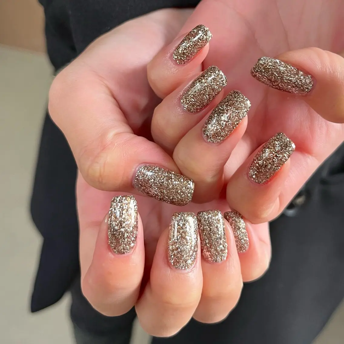 ネイル ブラウン グリーン ハンドネイル vegh. nail/阿波座のネイルデザイン