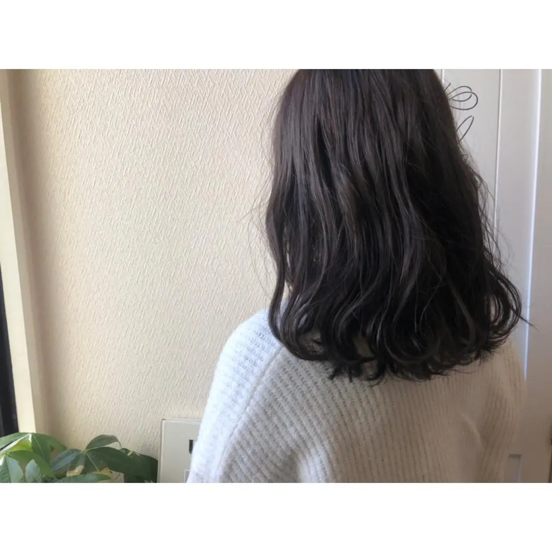 ミディアム カラー アッシュ 黒髪 透明感カラー ダークアッシュ 江上拓郎/ショート /酸性ストレートのヘアスタイル