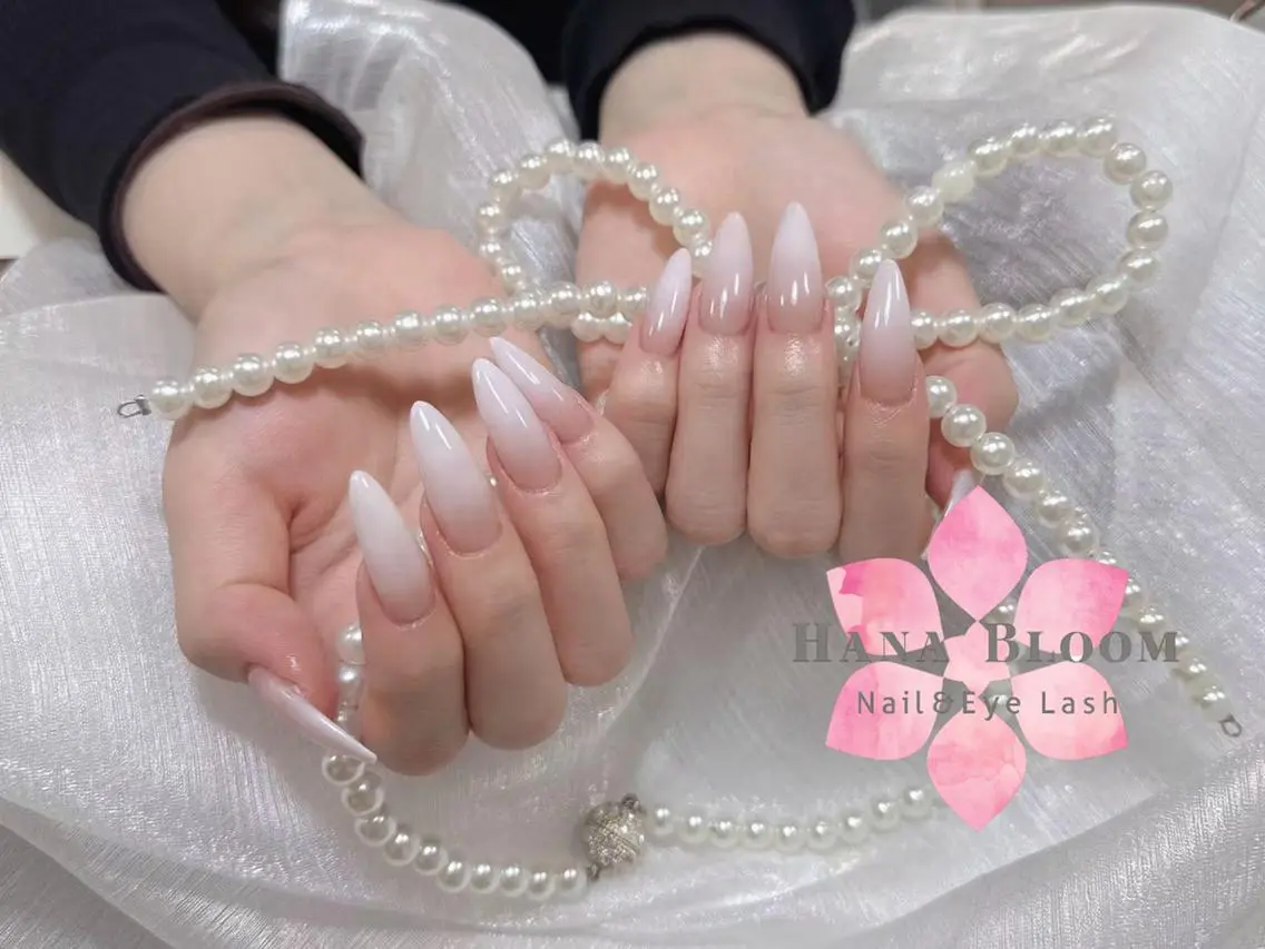 ネイル ハンドネイル ハンドケア HanaBloom 🩷ビンビンのネイルデザイン