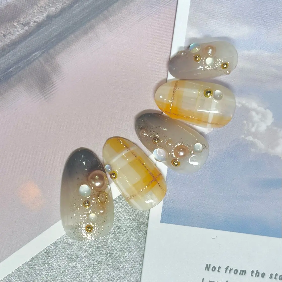 ネイル ジェルネイル マットネイル ハンドネイル 一人ひとりに寄り添う 施術🌈IRiS🪽のネイルデザイン