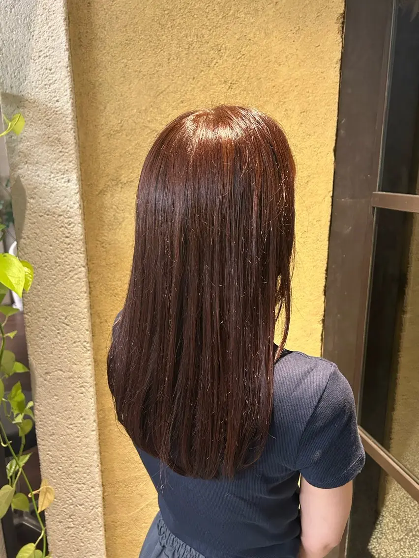 ロング カラー ブラウンカラー マロンブラウン 髙橋 莉菜のヘアスタイル
